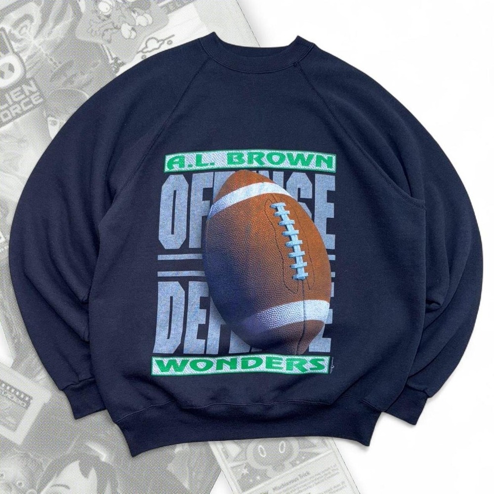 Black Vintage 90’s University Football Graphic Crewneck / Sweatshirt